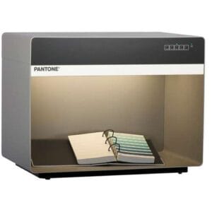 PANTONE LIGHT BOOTH