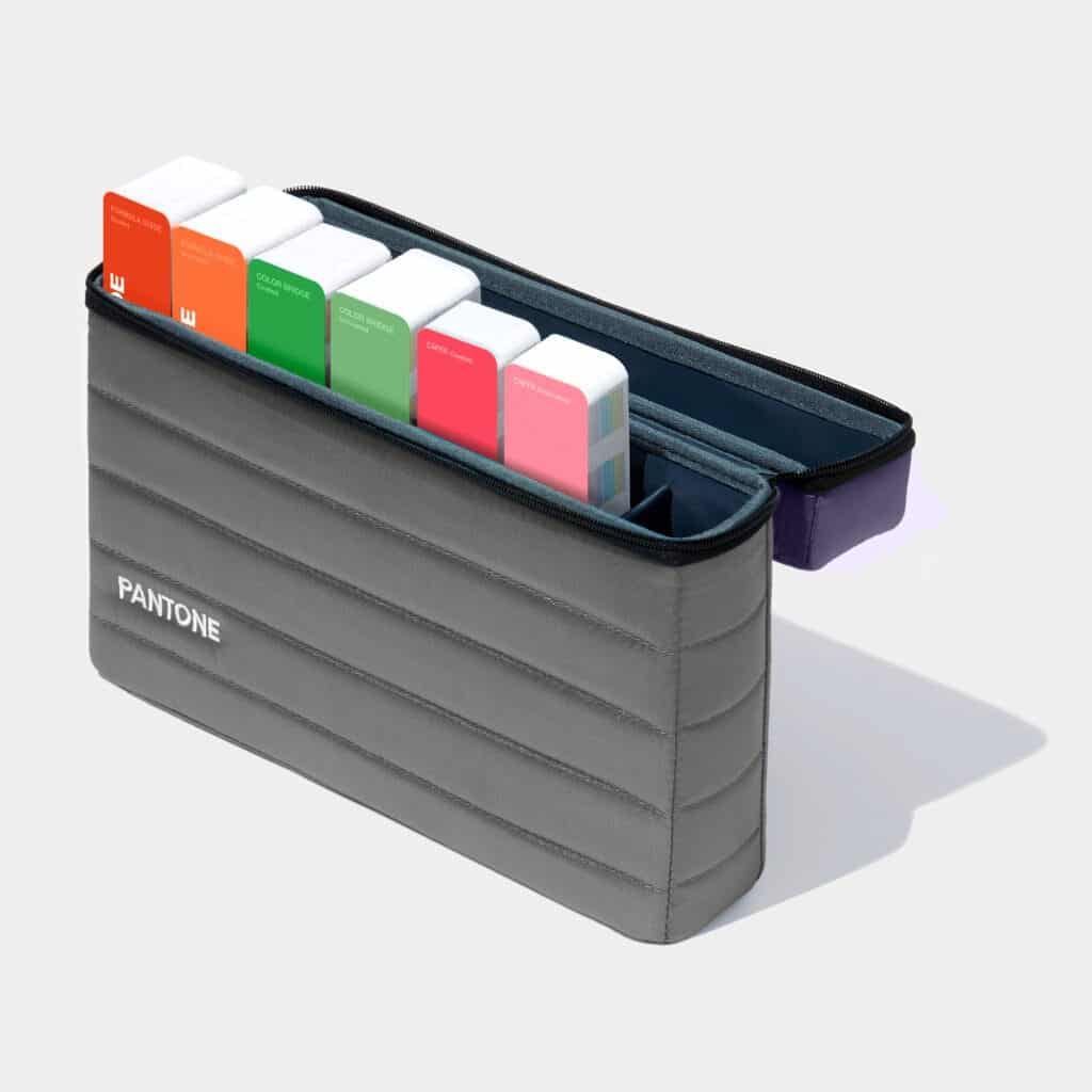 Pantone Color Guide Essentials GPG301B Lastest Edition - kolorguide